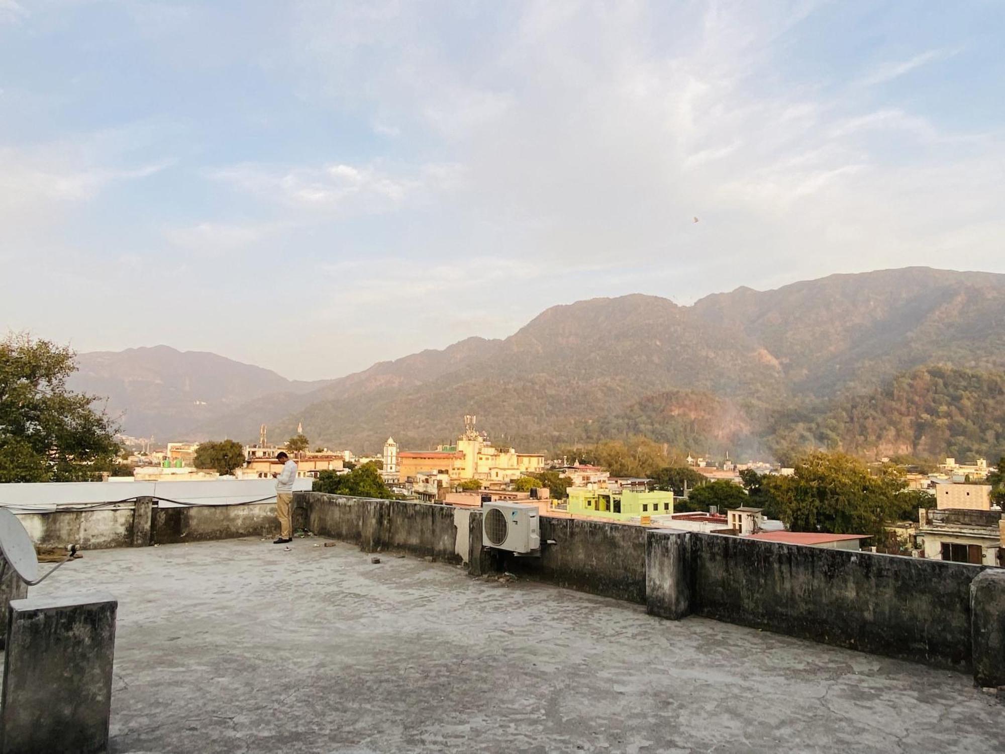 Dharohar Homestay By Yatrimap Rishīkesh Exterior foto
